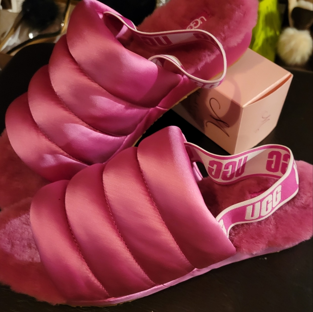 Ugg Sandal Slides